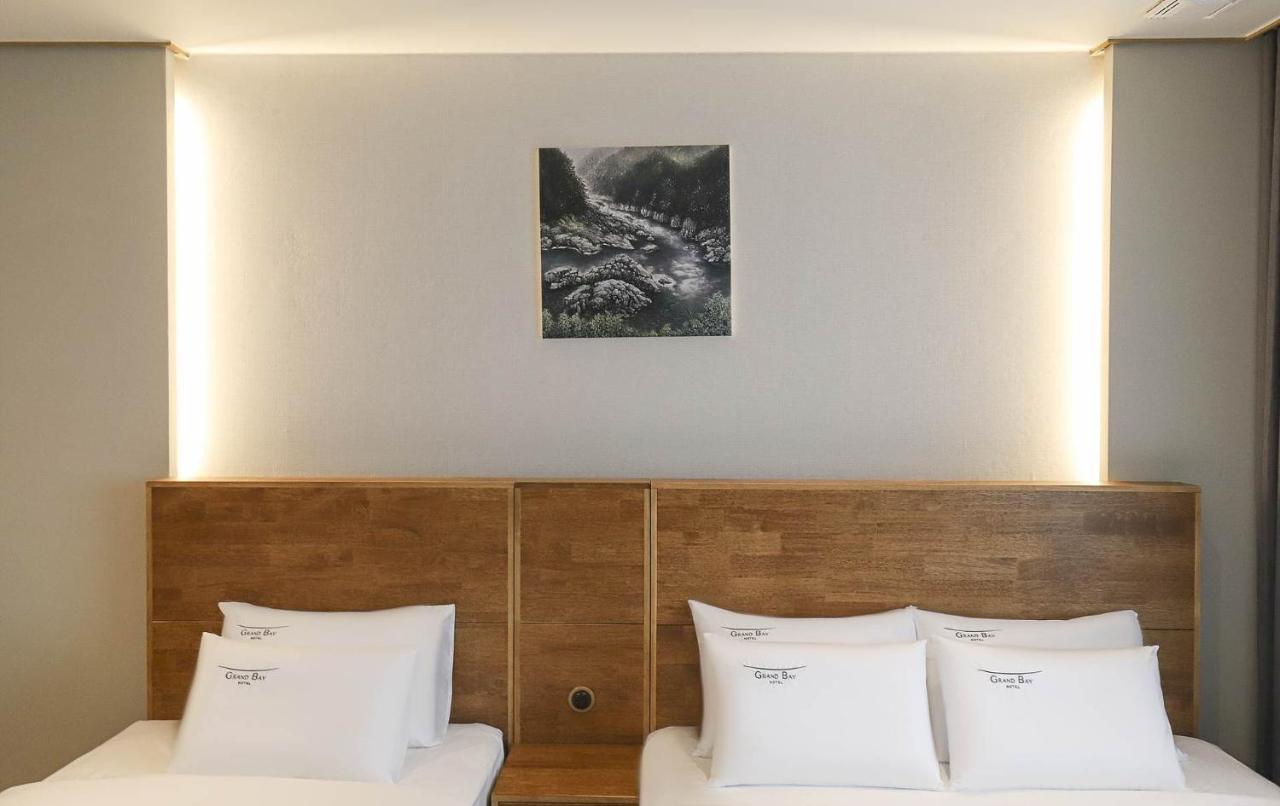 Hotel Grand Bay Порён Экстерьер фото