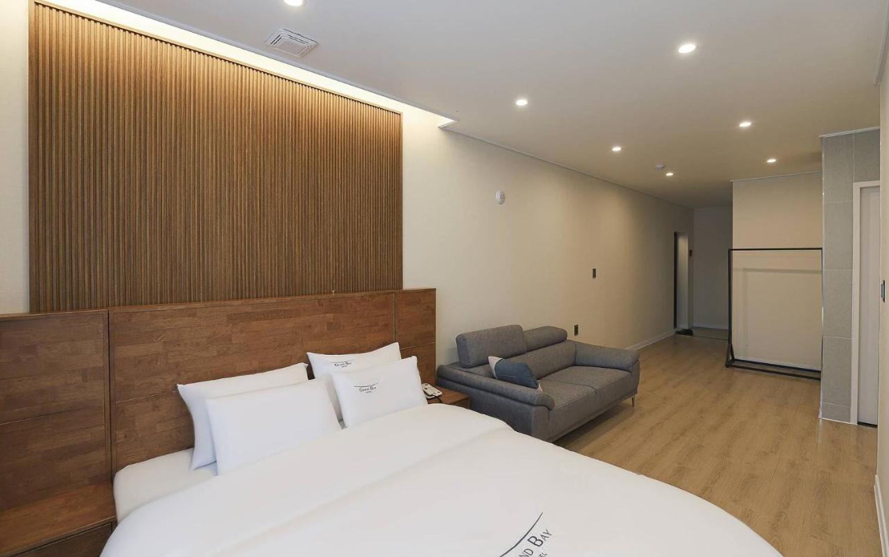 Hotel Grand Bay Порён Экстерьер фото